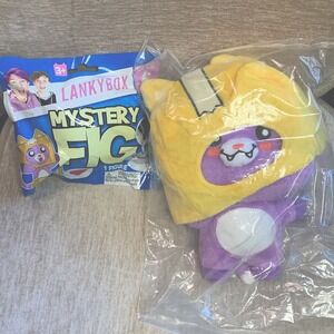 LankyBox Mystery Fig + Foxy Plushie Toy Removable Helmet Collectible New seal